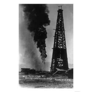 View of Great Pacific Crude Oil Well   Fellows, CA Giclee Poster Print 