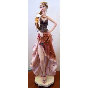  Beautiful Lady Statue Figurine    11