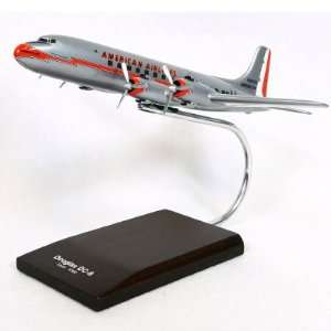  American Airlines DC 6 Model Airplane: Toys & Games