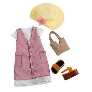  Girls on the Go: Outfits for 18 Fashion Dolls   Summer 