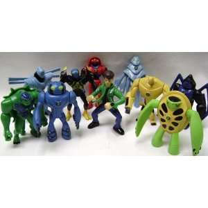  Ben 10: Set of 10 Ben and Ultimatrix Aliens Figures: Toys 