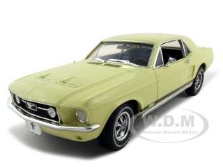 1967 FORD MUSTANG GT YELLOW 1:18 DIECAST MODEL CAR  