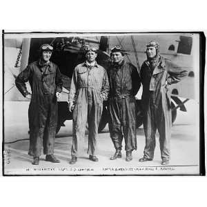  M. Wodarczyk,Capt. H.D. Campbell,Capt. R.A. Presley,Maj. E 