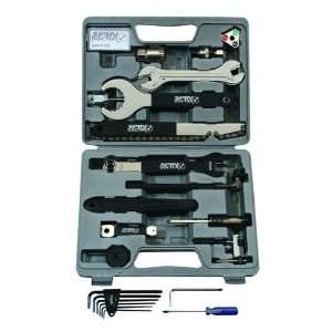  Spin Doctor Essential Tool Kit: Sports & Outdoors