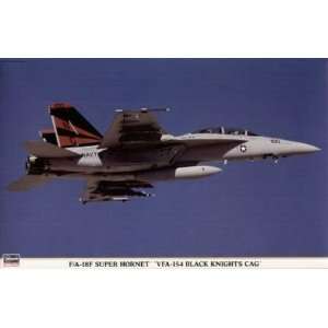    09816 1/48 F/A 18F Super Hornet VFA 154 Black Knights Toys & Games
