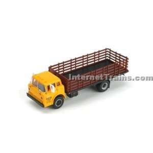    to Roll Ford C Cabover Stake Bed   Preston Trucking: Toys & Games