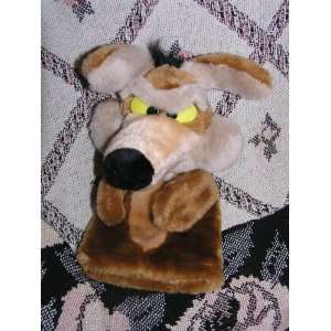    Looney Tunes Plush 11 Wile E Coyote Puppet 1993: Everything Else