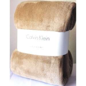   ! CALVIN KLEIN Plush Blanket QUEEN Size 98 x 92 LIGHT COCOA TAN $99