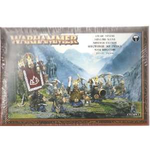     Warhammer Fantasy   Games Workshop Miniature Box Set: Toys & Games