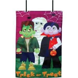    28in House Flag   Trick or Treat (VC): Patio, Lawn & Garden