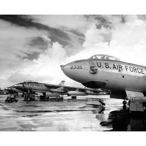  Boeing B 47 Stratojet Bombers Flight Line 8x10 Silver 