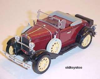 1931 MODEL A FORD CONVERTIBLE RUMBLE SEAT DIECAST 132  