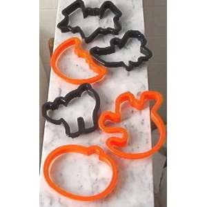    Wilton Halloween Cookie Cutter 6 Pack Plastic