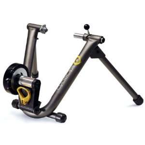  CycleOps Magneto Trainer: Sports & Outdoors