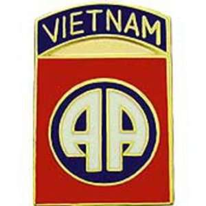  U.S. Army 82nd Airborne Vietnam Pin 7/8 Arts, Crafts 