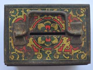 1900s UK Britain Money Coin Saver Antique Tin Box. Size 75x50 mm (3x2 