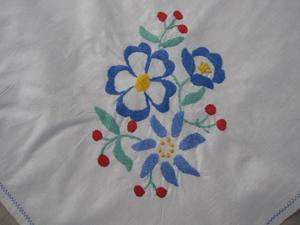   TABLECLOTH + matching OVER TOWEL Hand Embroidered Flowers Berries