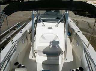 2007 Boston Whaler 270 Outrage, Twin 225 Mecury Verados with Low Hours 