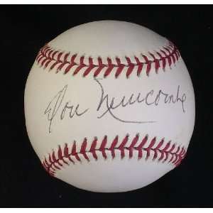  Don Newcombe Dodgers Signed Baseball PSA/DNA: Sports 