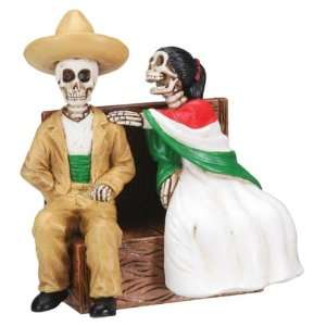  Figurine   Day of the Dead Sitting Skulls: Everything Else