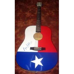  GEORGE STRAIT autographed GUITAR !: Everything Else