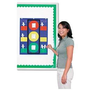   Publishing Stoplight Pocket Chart, 14 1/2w x 11 1/2h: Office Products