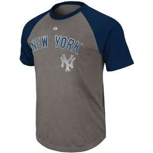 New York Yankees Record Holder Raglan T Shirt (Gray):  