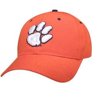  Zephyr Clemson Tigers DHS Fitted Hat: Sports & Outdoors