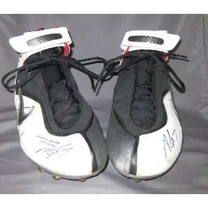   Michael Vick Signed Game Used Nike Cleats Falcons: Sports & Outdoors