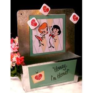  Lucy (Lucille Ball) Wall Pocket W/ Magnets: Home & Kitchen