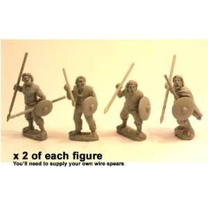     Dark Ages Irish Warriors with spear & buckler I (8) Toys & Games