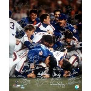  1986 New York Mets Team Signed 16x20 Pile Up Sports 