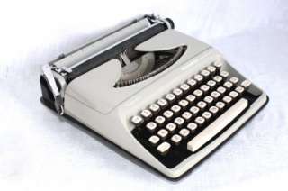 Vintage Remington Premier Manual Portable Typewriter Clean! Sperry 