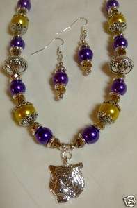 LSU TIGER Pendant/Necklace and Earring Set in Purple & Gold/NEW  