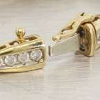 Ladies Vintage 10K Yellow Gold Diamond Tennis Bracelet  