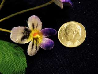Vintage Millinery Flower KQ9 Velvet Pansy Spray Lilac  