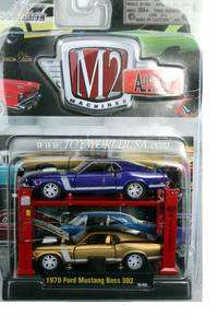 M2 Machines~AUTO LIFT~ 1970 Ford Mustang Boss 302 *CHASE* R5  