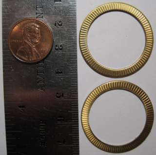 VINTAGE BRASS   32mm Round Circle Line Detail Picture Frame Ring   4 