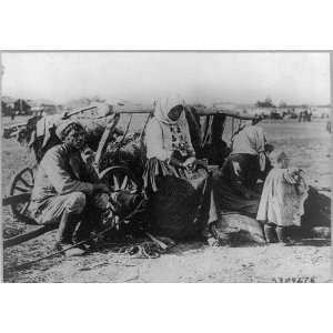   stricken Russia,families,cart,field,Soviet Union,1921