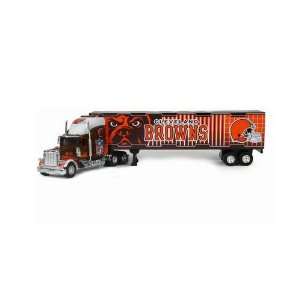  Collectibles Cleveland Browns 2005 Die Cast Tractor 