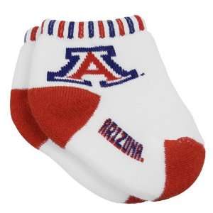  Infant White Red Circus Striped Team Logo Socks: Sports & Outdoors