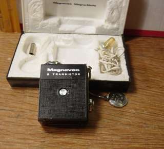 Magnavox Magna Mate AM 803 tiny little radio untested MICRONIC RUBY 