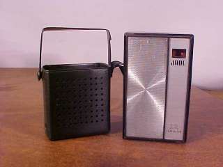 JADE J 1212 12 Transistor Portable Radio & Case Works  