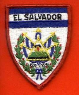 VINTAGE EL SALVADOR NATIONAL ARMY SHOULDER PATCH  