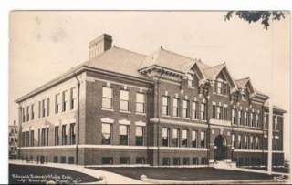 OLD PHOTO POSTCARD EVERETT HIGH SCHOOL 1913  
