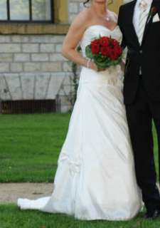 Hochzeitskleid, Brautkleid zu verkaufen, Gr. 36, creme v. Amélie in 