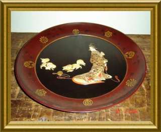   LARGE LACQUER PLATE W/MOP INLAIDS JAPANESE LADY AND PAIR OF DOGS