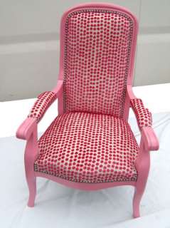  fauteuil de style Voltaire enfant en hêtre laqué rose