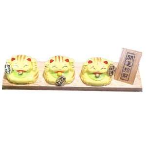  Coffee Table top display stand Fortune Cat 3 Figures set 