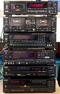 Sony CD 5 Disc Changer   CDP C705   with Remote RM D706  